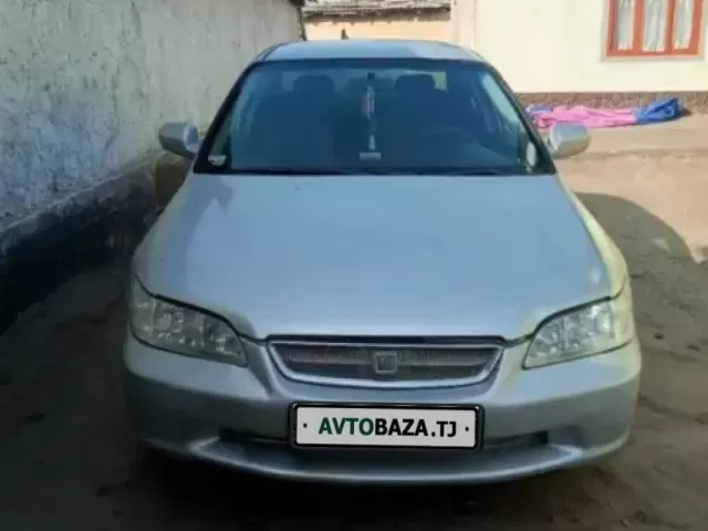 Honda Accord 1, avtobaza.tj