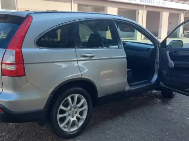 Honda CR-V 1, avtobaza.tj