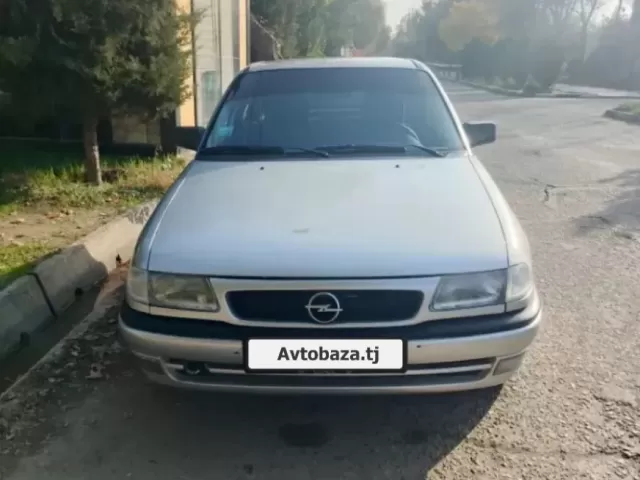 Opel Astra F 1, avtobaza.tj