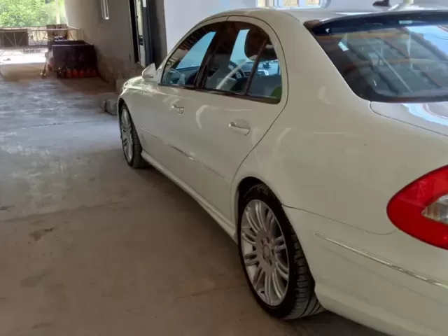 Mercedes-Benz E class 1, avtobaza.tj