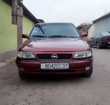 Opel Astra F, 1996 в Кабодиён 