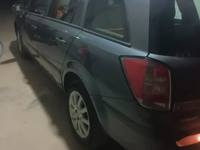 Opel Astra H, 2008 1, avtobaza.tj