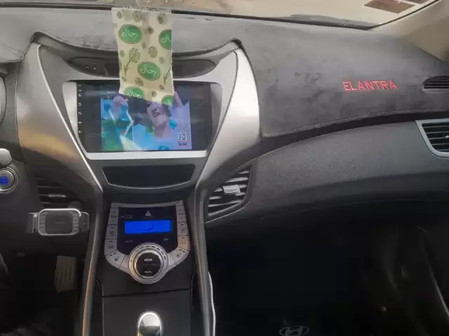 Hyundai Avante, 2011 1, avtobaza.tj