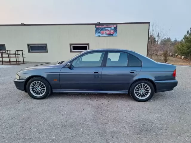 BMW 5 Series 518 1, avtobaza.tj