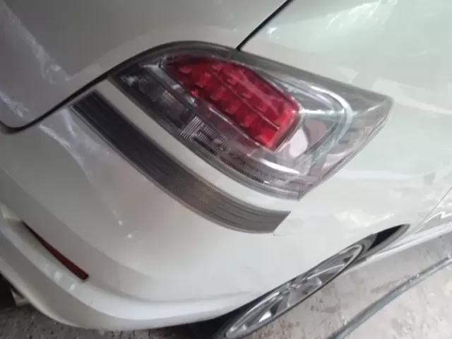 Toyota Mark X ZiO, 2011 1, avtobaza.tj