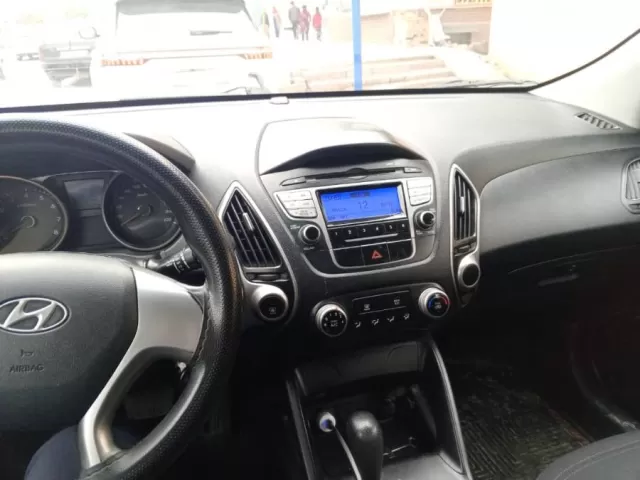 Hyundai Tucson 1, avtobaza.tj