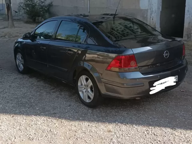 Opel Astra H 1, avtobaza.tj