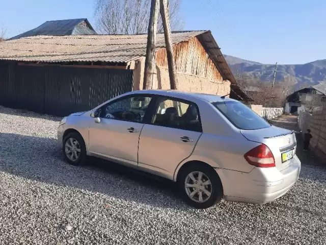 Nissan Tiida, 2011 1, avtobaza.tj Nissan Tiida, 2011 1, avtobaza.tj