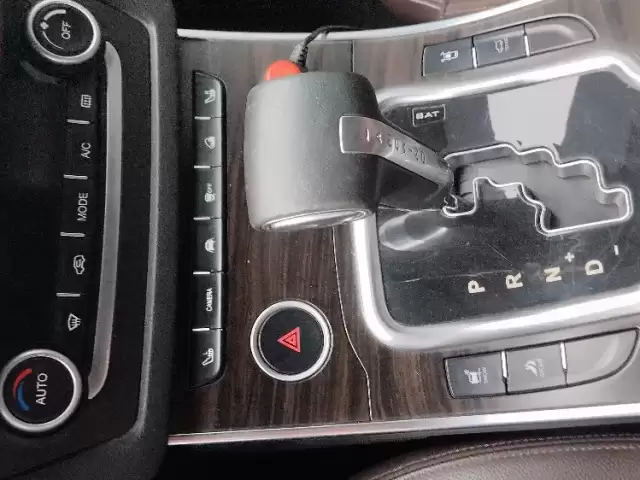 Landwind X7, 2016 1, avtobaza.tj