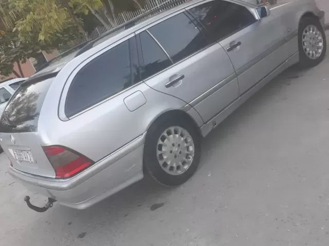 Mercedes-Benz C class, 2001 1, avtobaza.tj