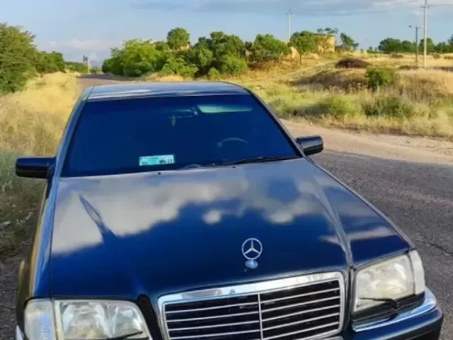 Mercedes-Benz C class 1, avtobaza.tj