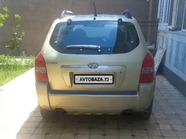 Hyundai Tucson 1, avtobaza.tj