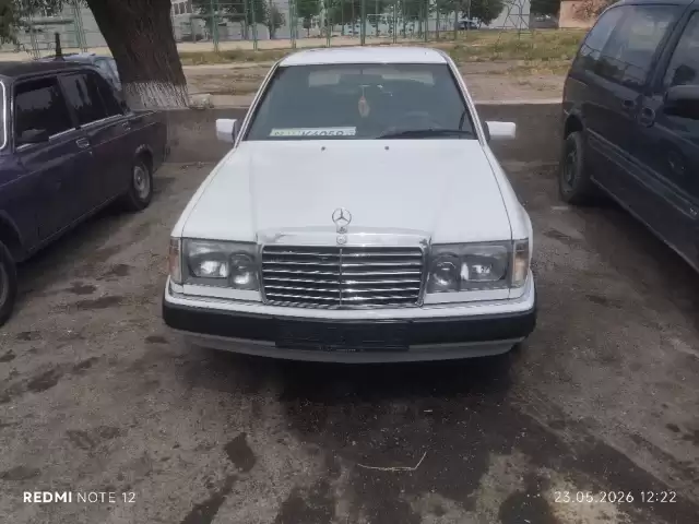 Mercedes-Benz W124, 1992 1, avtobaza.tj Mercedes-Benz W124, 1992 1, avtobaza.tj
