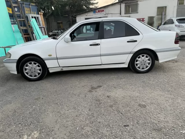 Mercedes-Benz C class 1, avtobaza.tj