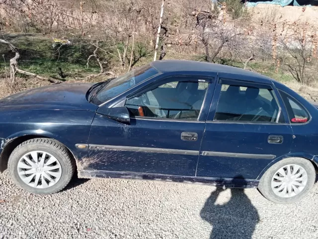 Opel Vectra B 1, avtobaza.tj