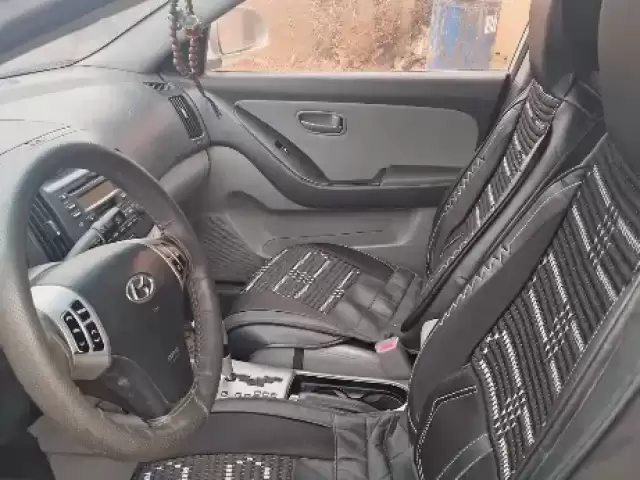 Hyundai Avante, 2008 1, avtobaza.tj