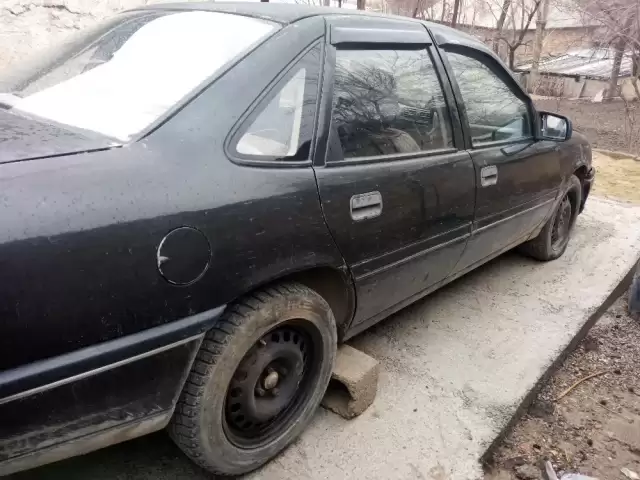 Opel Vectra A, 1992 1, avtobaza.tj
