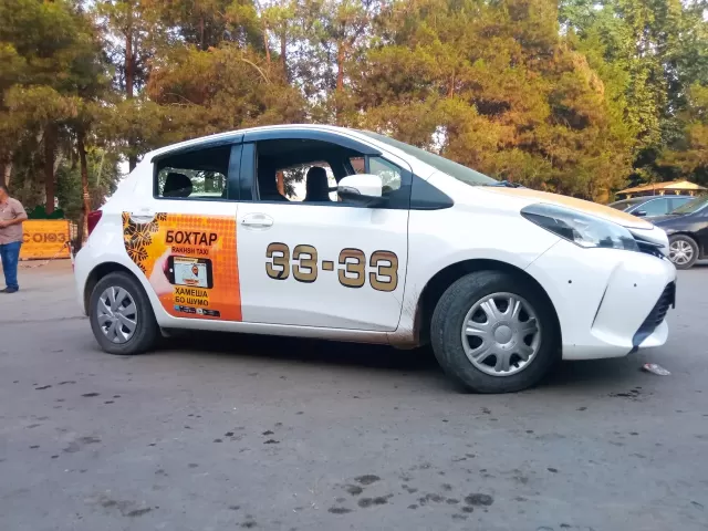 Toyota Vitz 1, avtobaza.tj