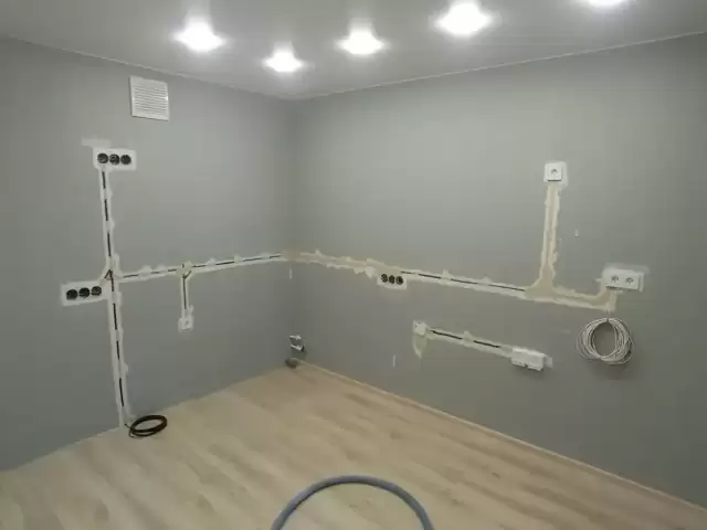 Услуги электрика 1, farmo.tj
