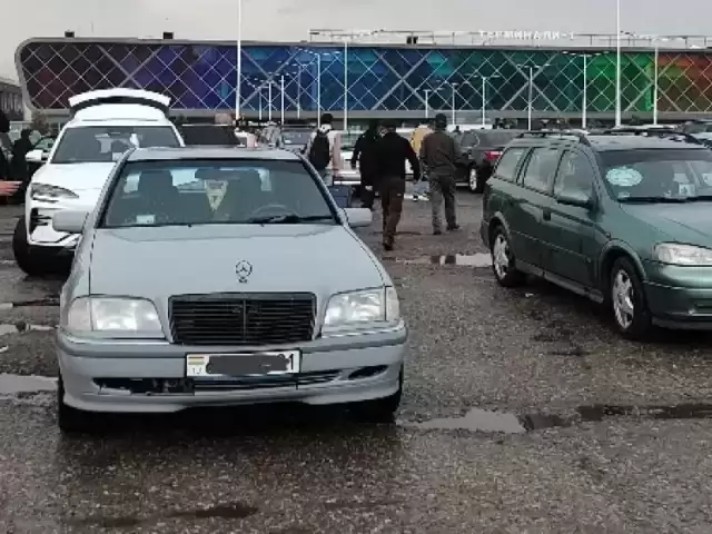 Mercedes-Benz C class, 1993 1, avtobaza.tj