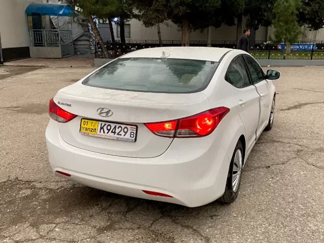 Hyundai Elantra, 2013 1, avtobaza.tj