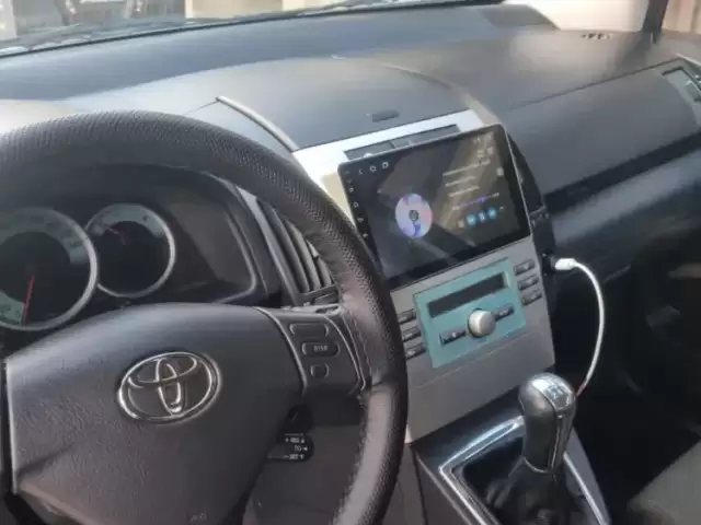 Toyota Corola Verso, 2007 1, avtobaza.tj