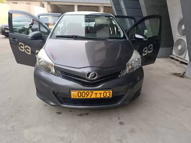 Toyota Vitz, 2012 1, avtobaza.tj