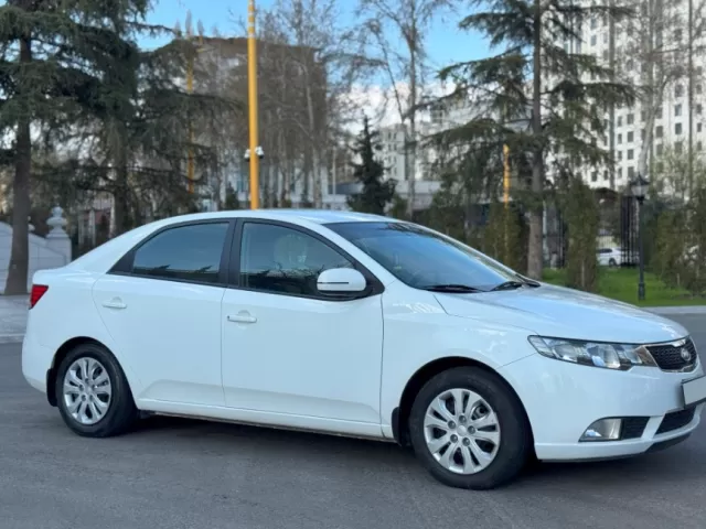 Kia Cerato, 2012 1, avtobaza.tj