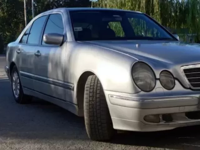 Mercedes-Benz E class 1, avtobaza.tj