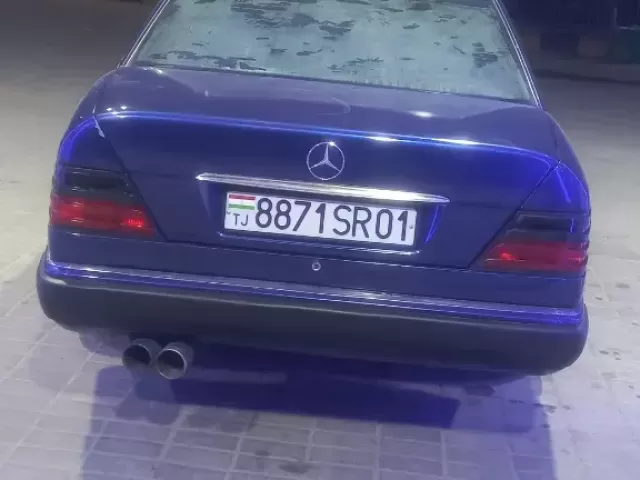 Mercedes-Benz W124, 1993 1, avtobaza.tj