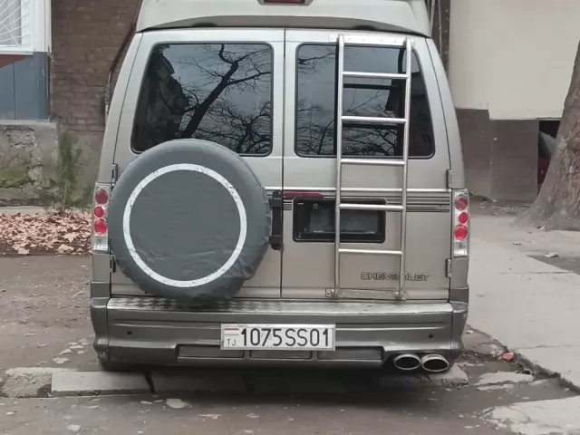 Chevrolet Astro, 2001 1, avtobaza.tj