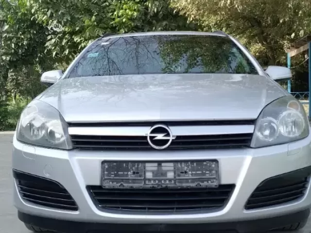 Opel Astra H 1, avtobaza.tj