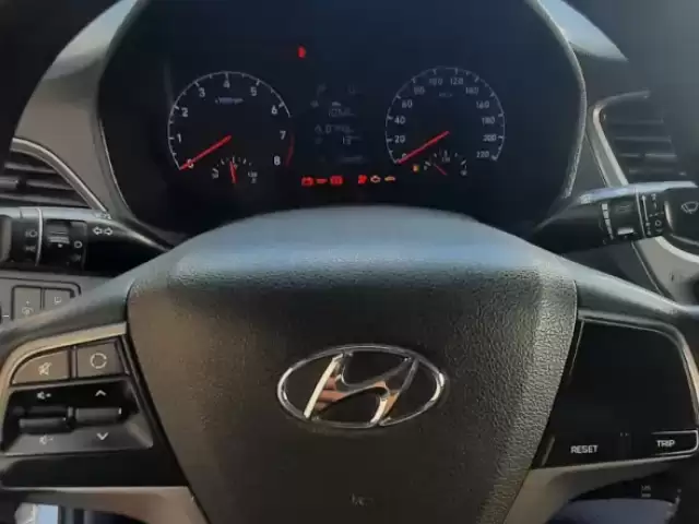 Hyundai Staria, 2018 1, avtobaza.tj