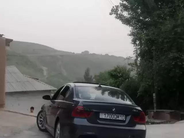 BMW 3 Series 325, 2006 1, avtobaza.tj