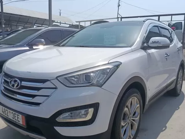 Hyundai Santa Fe, 2015 1, avtobaza.tj