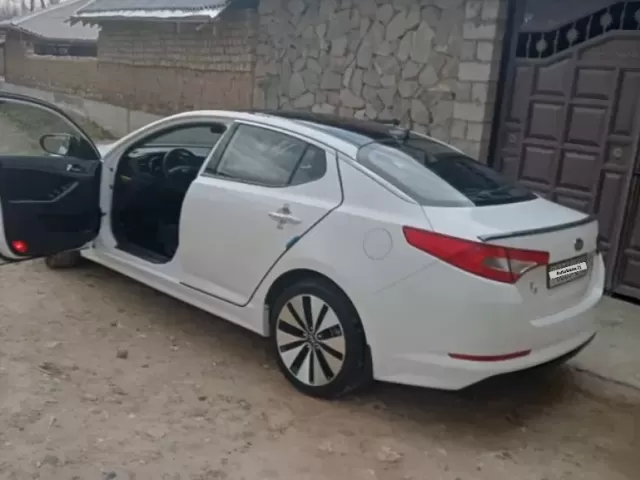 Kia K5, 2010 1, avtobaza.tj