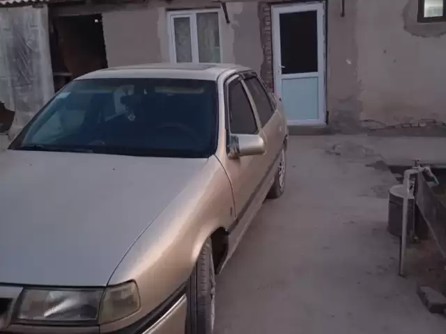 Opel Vectra A, 1994 1, avtobaza.tj