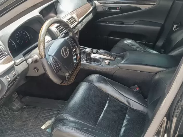 Lexus LS series, 2013 1, avtobaza.tj