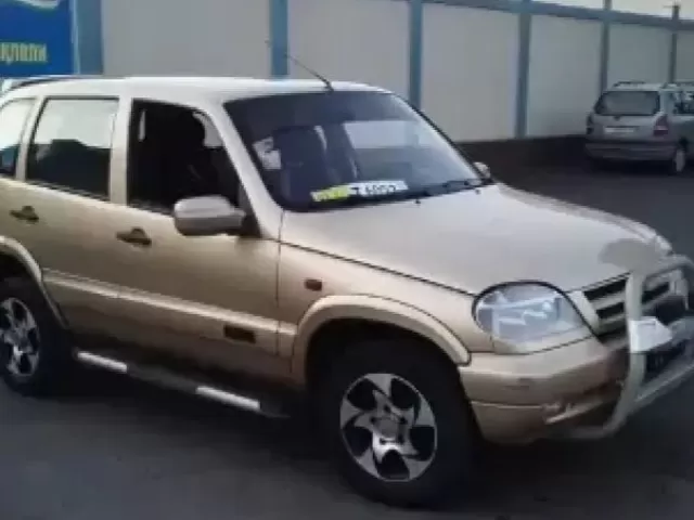 Chevrolet Niva, 2006 1, avtobaza.tj