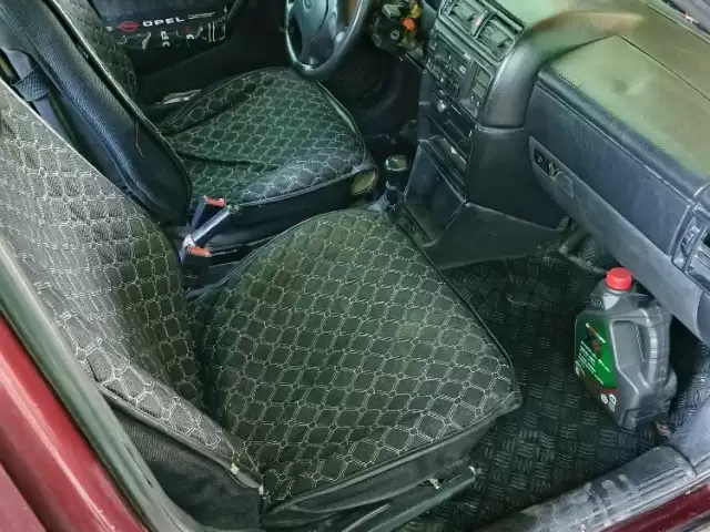 Opel Vectra A, 1995 1, avtobaza.tj