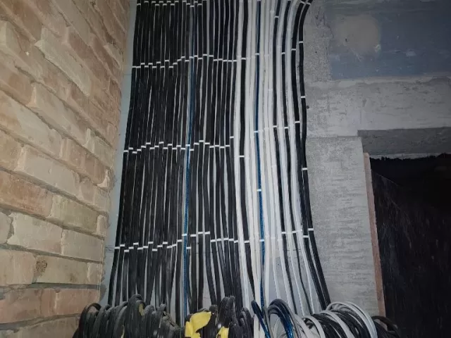 Услуги Электрика 1, farmo.tj