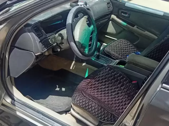 Toyota Cresta, 1998 1, avtobaza.tj