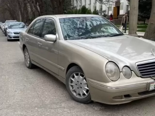 Mercedes-Benz E class, 1999 1, avtobaza.tj