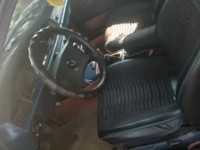 Mercedes-Benz 190, 1990 1, avtobaza.tj