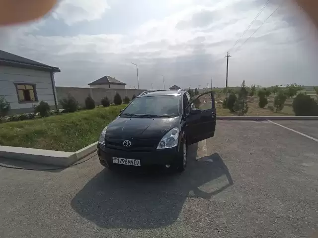 Toyota Corola Verso, 2006 1, avtobaza.tj