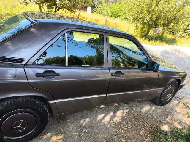 Mercedes-Benz 190 1, avtobaza.tj