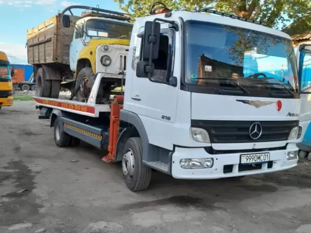 Эвакуатор Mercedes-Benz 1, avtobaza.tj