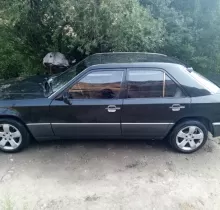 Mercedes-Benz W124, 1991 в Айни