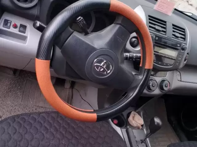 Toyota RAV 4, 2006 1, avtobaza.tj