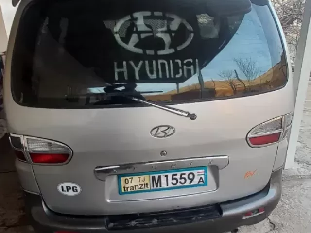 Hyundai Starex, 2002 1, avtobaza.tj